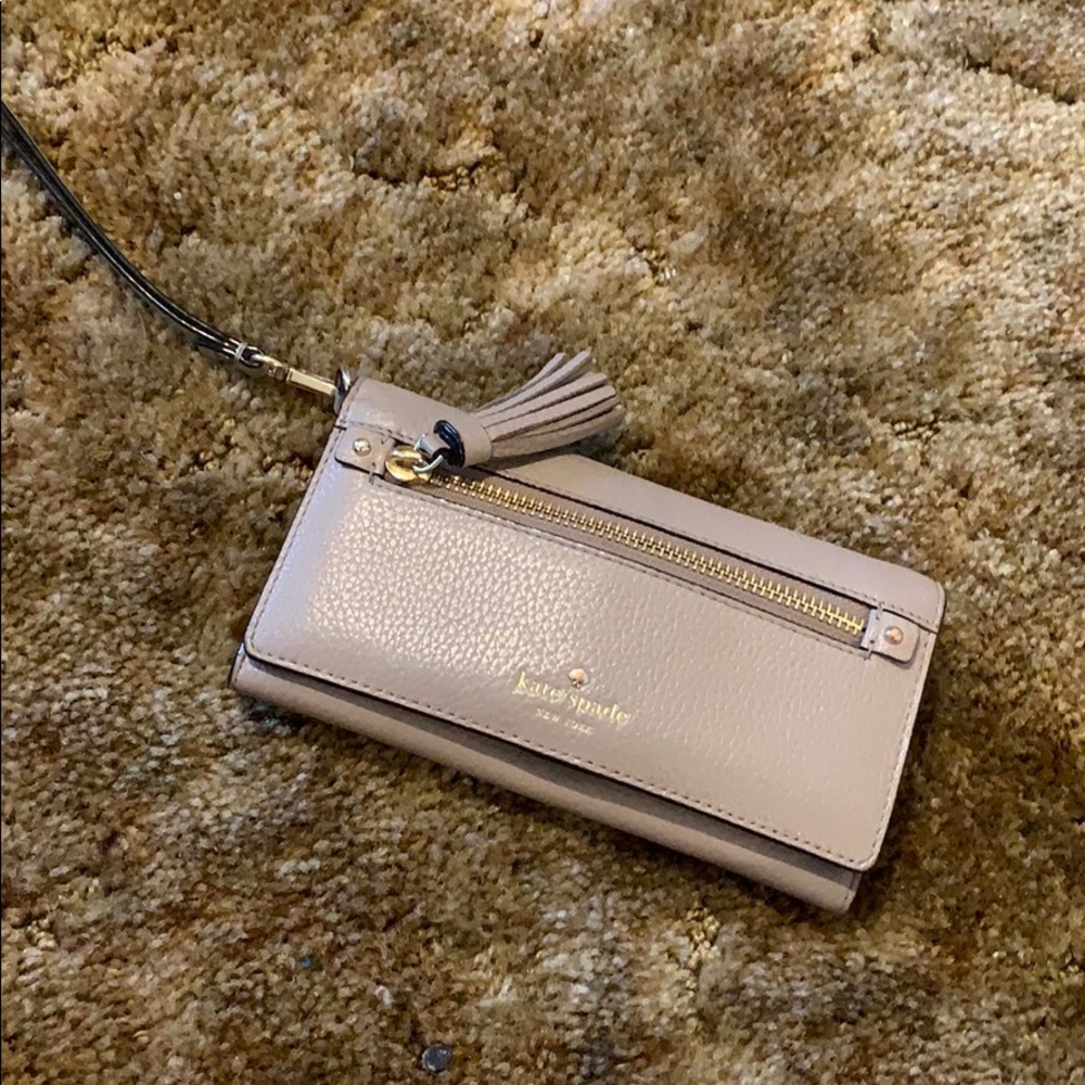 Kate Spade wallet.